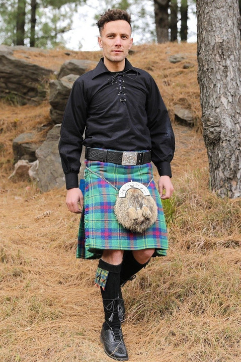Kilts in Clan Pages Products - Tartan