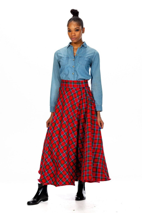 Tartan Plaid Skirts & Kilts in Robertson Tartan