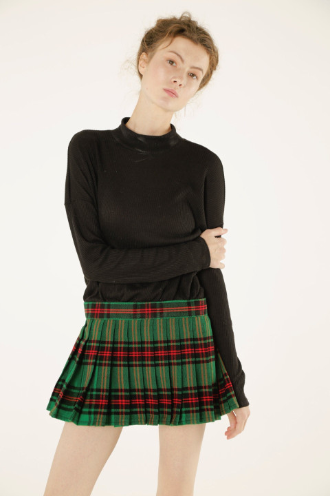 Tartan Plaid Skirts & Kilts in Robertson Tartan