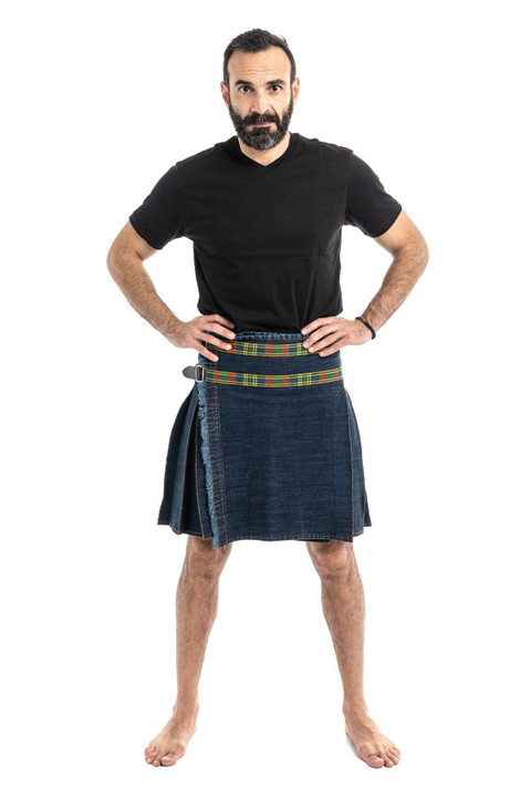 Kilts in Clan Pages Products - Tartan