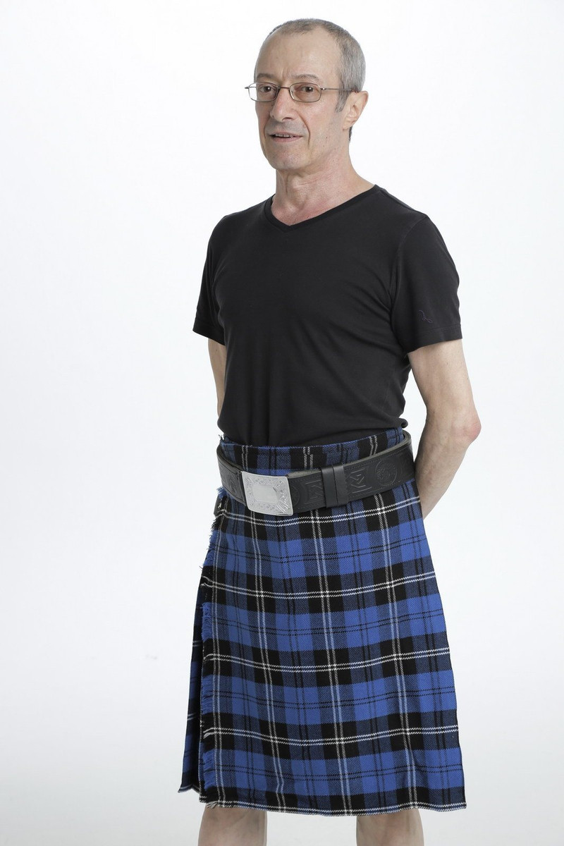 Ramsay Blue Hunting kilt in blue and black tartan with a black belt, side view