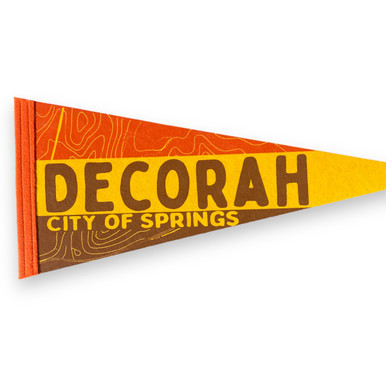 Decorah Lrg Pennant