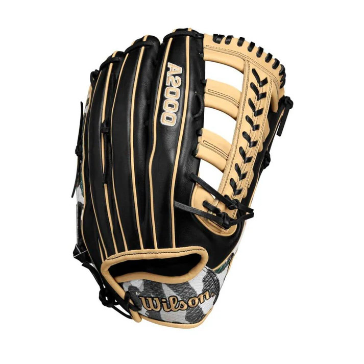 2024 Wilson Winter 1810 Camo Baseball Glove 12.75
