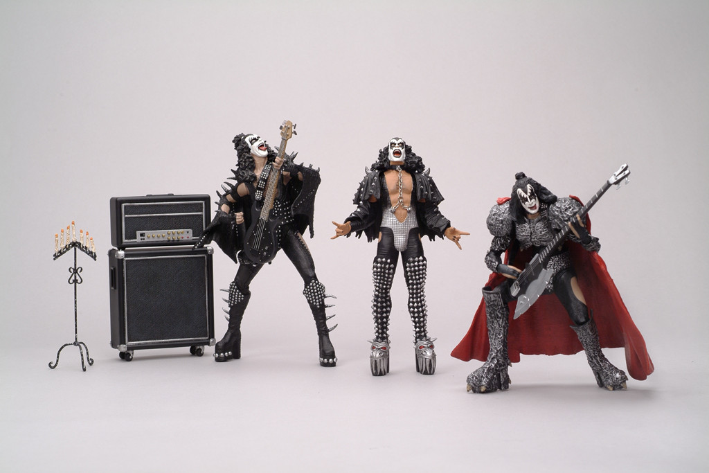 激レア！最終処分セール！KISS ALIVE フィギュア3体セット！シモンズ有！ Gene Simmons McFarlane 3 Figure Box Set
