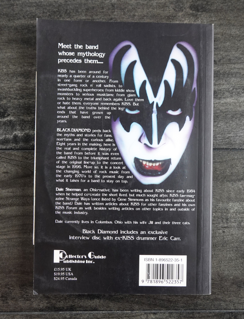 Black Diamond: The Unauthorized Biography of Kiss Softcover Book