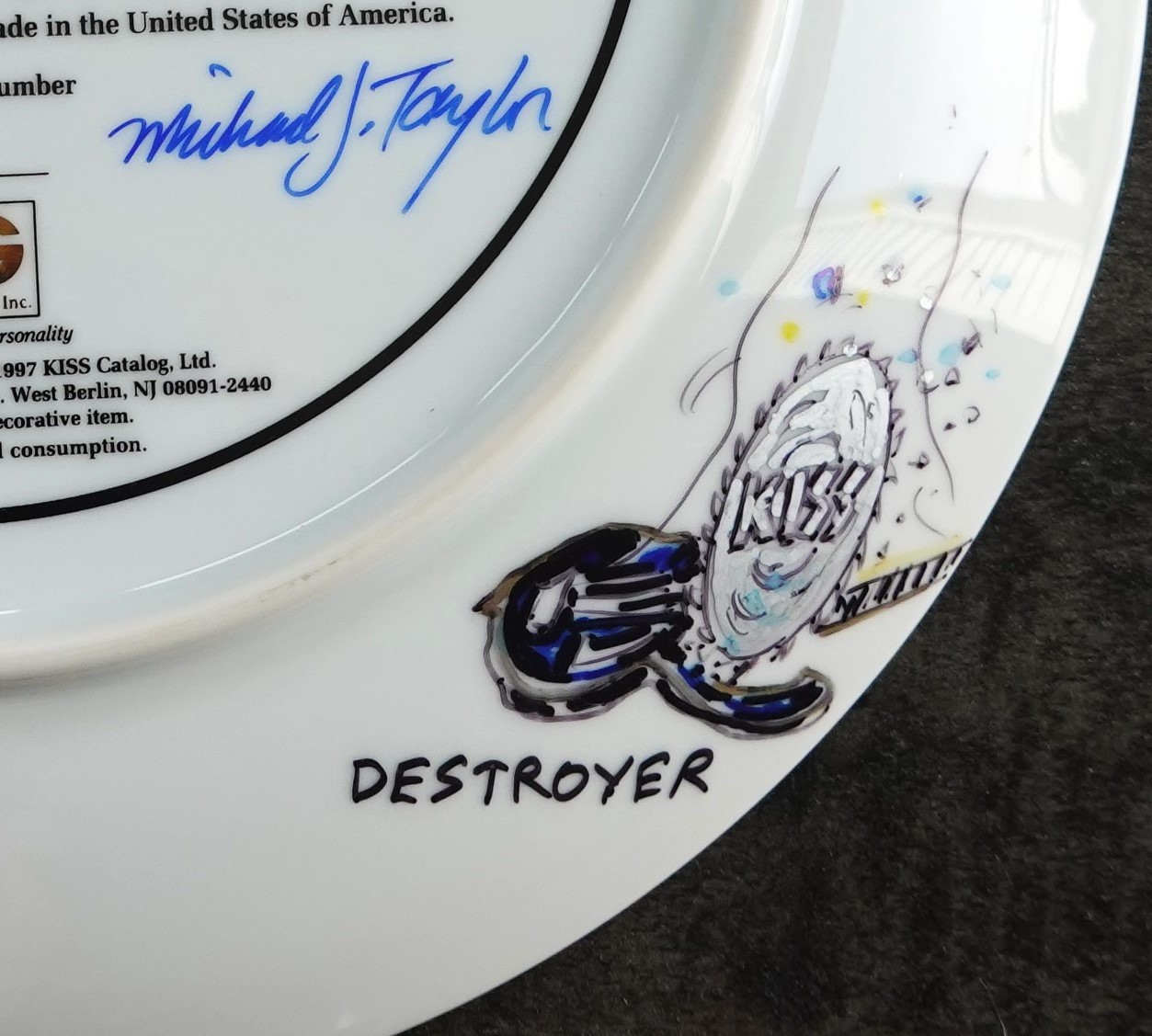 KISS & Artist SIGNED KISS Reunion Era Gartlan 24KT Gold Plate