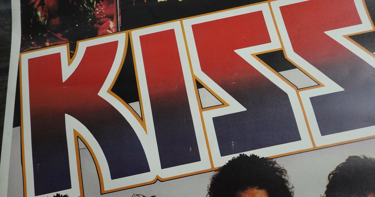 Lick It Up KISS - Poster Simmons Gene Original Eric Stanley Signed 