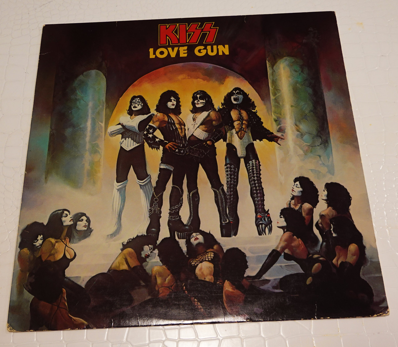 キッス Gun ラヴ・ガン GUN LOVE KISS Love ⁄ メルカリ 帯付・国内盤 