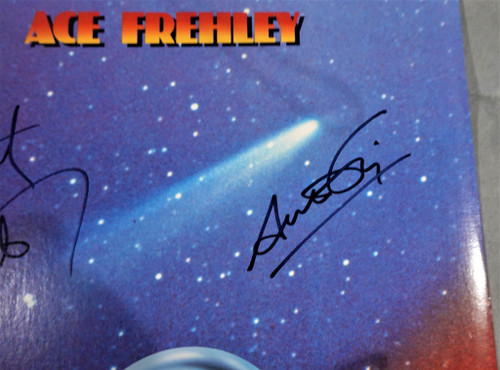 Frehley's Comet LP BAND SIGNED Ace Frehley Black Anton Fig