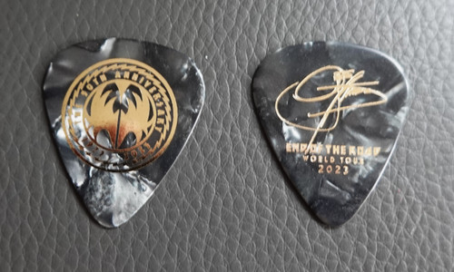 KISS 2023 MADISON SQUARE GARDEN Final Shows Black Marble Guitar Pick Gene Simmons