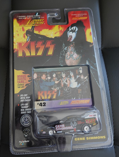 1997 Johnny Lightning 1/64 Scale Car Gene Simmons 42 Dragster