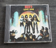 KISS Love Gun CD 824 151-2 Reissue