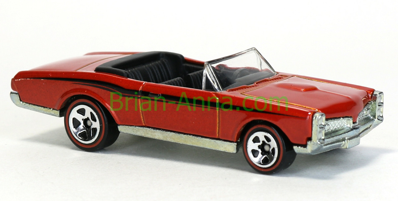 Hot Wheels '67 Pontiac GTO Convertible, Red