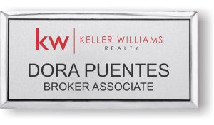 How Consistent Business Cards and Name Badges Support Referrals and Repeat Business