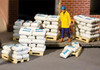 Walthers 949-4130 Bags of Sand / Grain & Cement Pkg (40) HO Scale