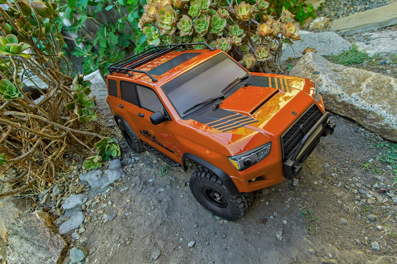 Element RC 40106C 1/10 Enduro Trailrunner 4x4 RTR Orange Lipo