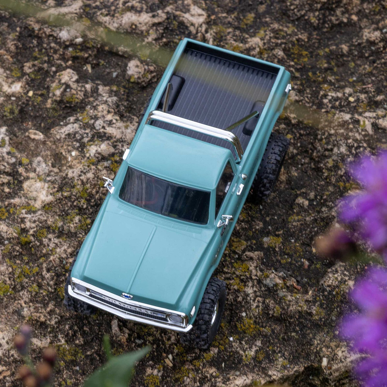 Axial 1/30 Axial SCX30 Chevrolet K10 RTR Crawler Green w/ Battery