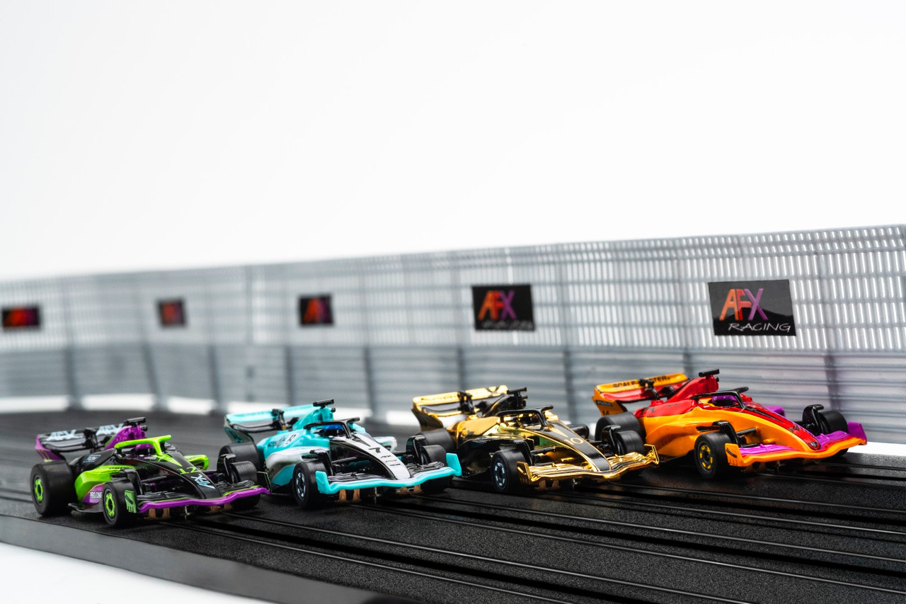 AFX 22157 Mega-G+ Super International 4-Lane HO Scale Slot Car