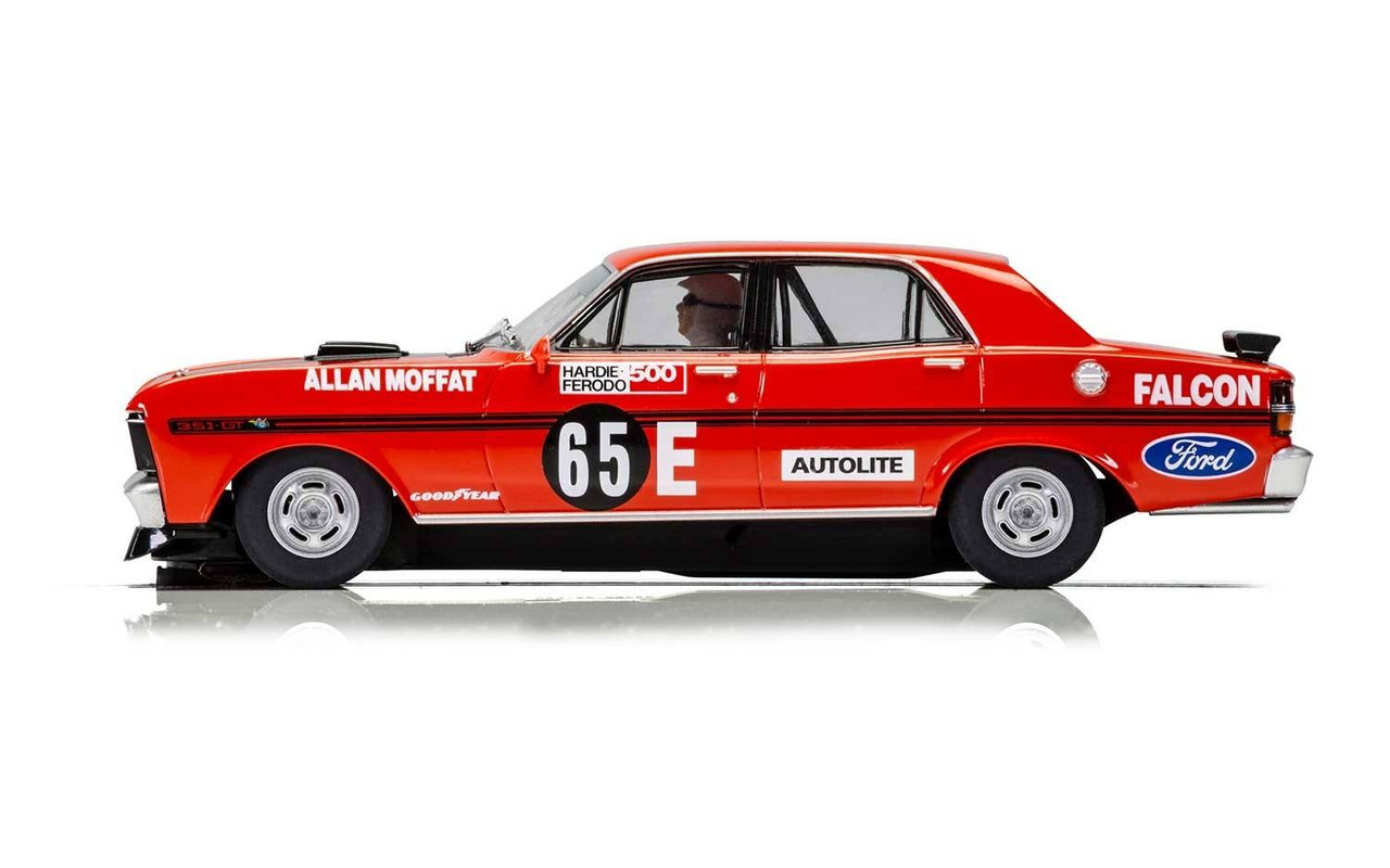 Scalextric C3928 Ford XY Falcon - Bathurst 500 1971 No.65 1