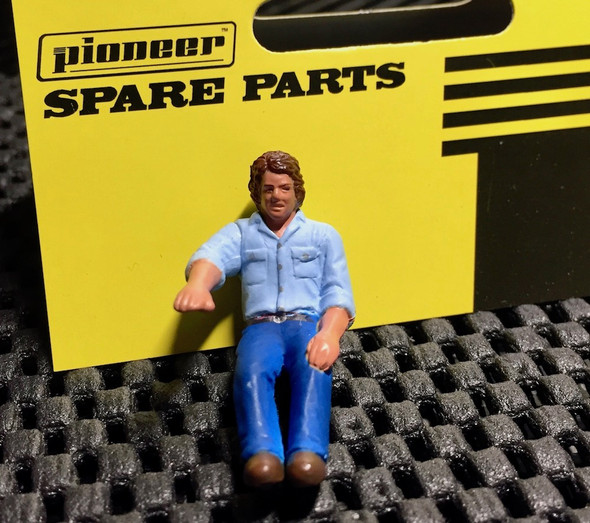 Pioneer FP203402 Painted Luke Passenger Figure 1/32 Slot Car