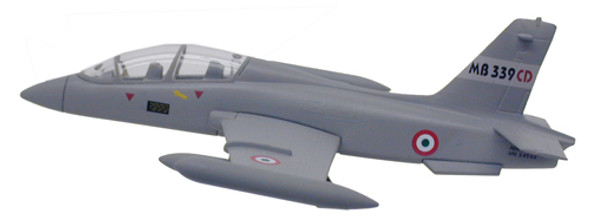 Model Power 1:100 Model Aircraft Aermacchi MB339 5358