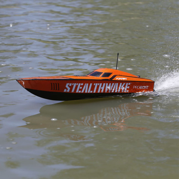 Pro Boat Stealthwake 23-inch Deep-V Boat Brushed RTR w/Radio / Battery / Charger