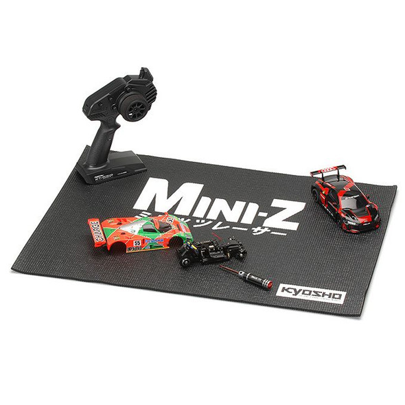 Kyosho KA30008BK Mini-Z Black Pitmat 17x24 inch