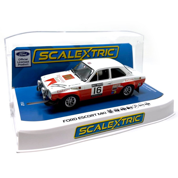 Scalextric C4302 Castrol Rally Slot Racing car, Green/Red/White, 1:32 Scale