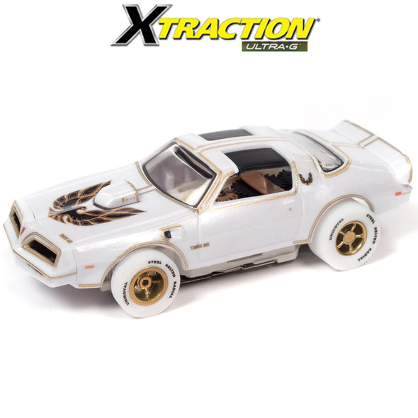 Auto World Xtraction 1977 Pontiac Firebird T/A iWheels HO Scale Slot Car