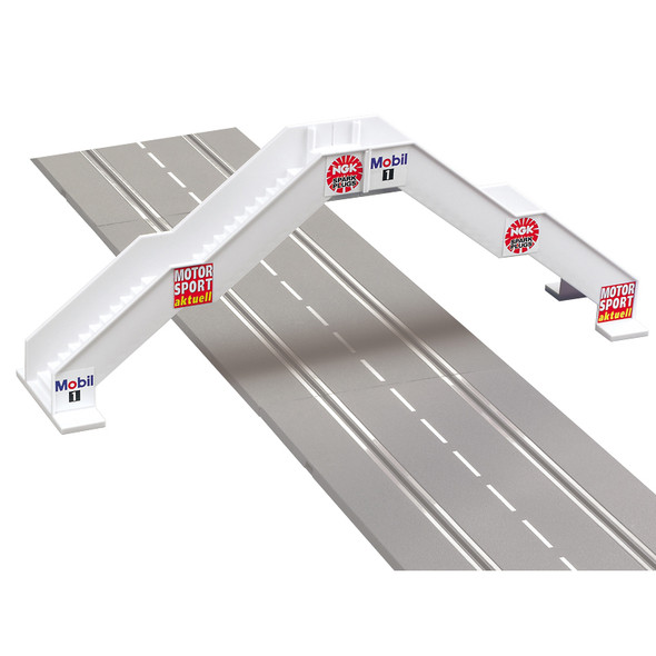 Carrera 21119 Pedestrian Bridge for Two Lanes - Digital 124/132 & Analog