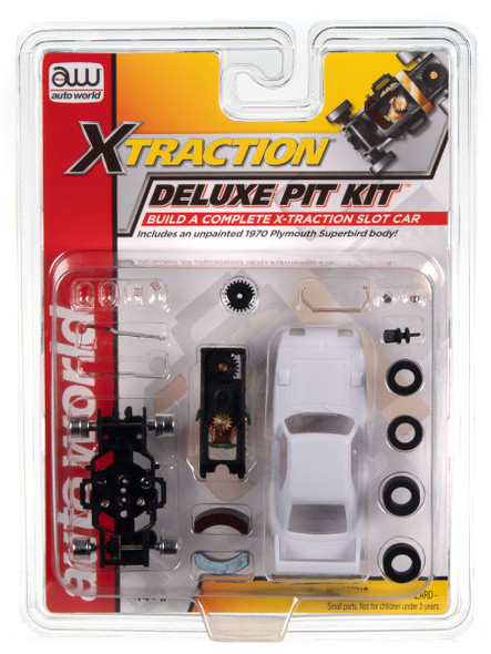 Auto World TRX120 X-traction Deluxe Pit Kit w/1970 Plymouth Superbird Body HO Slot Car