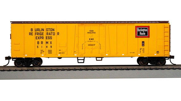 Bachmann 17912 50' Steel Reefer - Burlington #5149 HO Scale