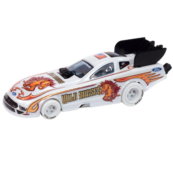 Auto World 4Gear 2022 Ford Mustang GT Wild Horses FC iWheels HO Scale Slot Car