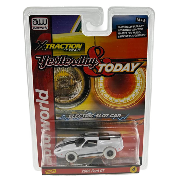 Auto World Xtraction 2005 Ford GT iWheels HO Scale Slot Car