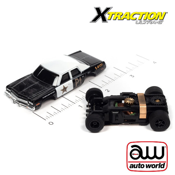 Auto World Xtraction R36 Blues Brothers Blues Mobile 1974 Dodge Monaco HO Slot Car