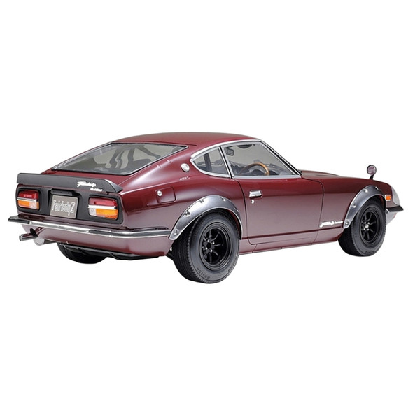 Tamiya 12051 1/12 RC Nissan Fairlady 240Zg Street-Custom Touring Car Kit