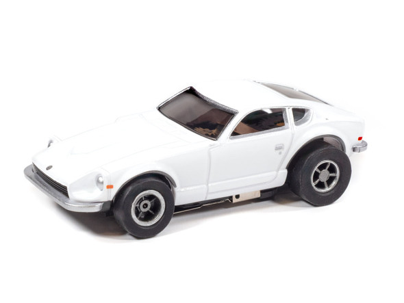 Auto World Xtraction 1972 Datsun 240Z JDM Legends Version B White & Black HO Slot Car