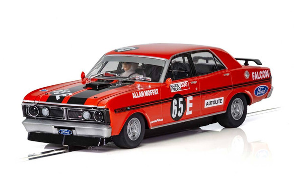 Scalextric C3928 Ford XY Falcon - Bathurst 500 1971 No.65 1/32 Slot Car