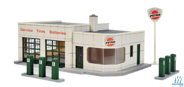 Walthers 933-3479 Winner's Circle Petro Kit - 4 x 6 x 2-1/16" : HO Scale