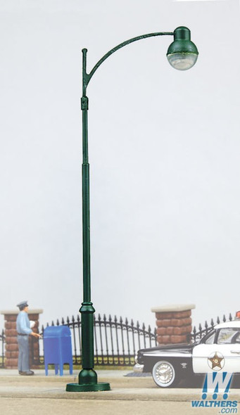 Walthers 949-4309 Modern Street Light HO Scale