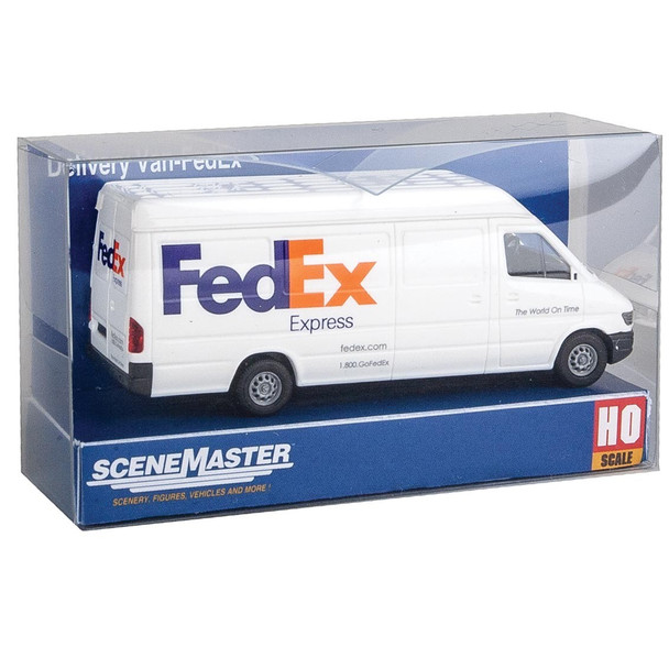 Walthers 949-12203 Delivery Van FedEx Express White / Purple / Orange HO Scale