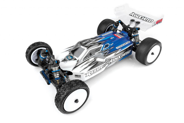 JConcepts 0315L Clear Body w/Aero Wing Lightweight F2 B6/B6D/B6.1