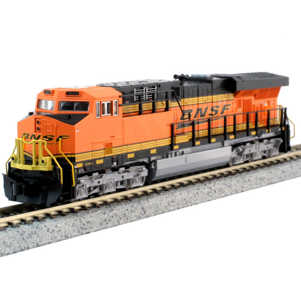 Kato 1768940-DCC GE ES44AC Diesel Locomotive BN Santa Fe #5749 w/DCC N Scale