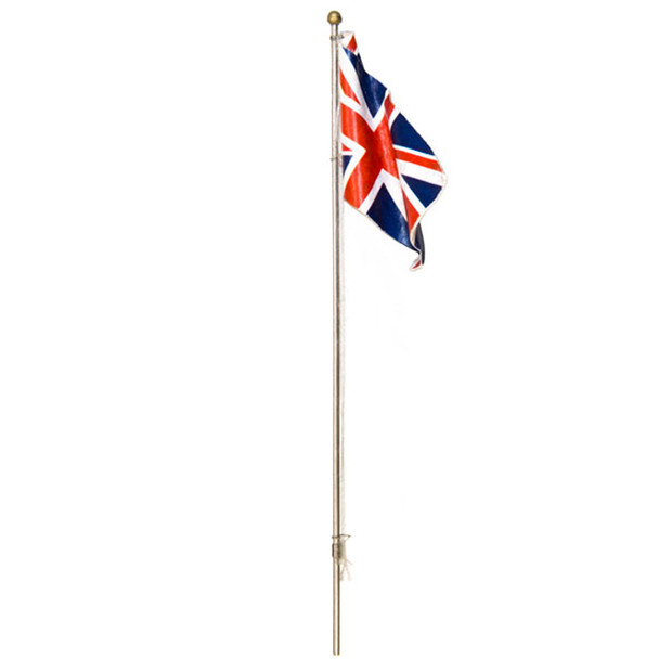 Woodland Scenics JP5959 Medium Union Jack Flag Pole w/ Small Spotlight