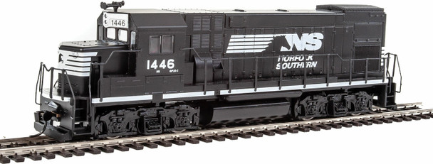 Walthers 931-2504 EMD GP15-1 - Standard DC - Norfolk Southern Locomotive HO Scale