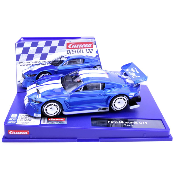 Carrera Digital 31082 Ford Mustang GTY No.5 w/ Lights 1/32 Slot Car