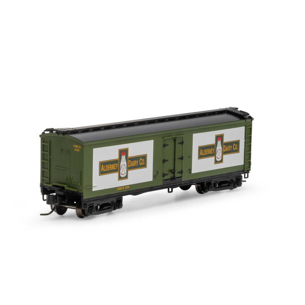 Athearn ATH24035 40' Wood Milk Car - Alderney Dairy #109 Freight Cars N Scale