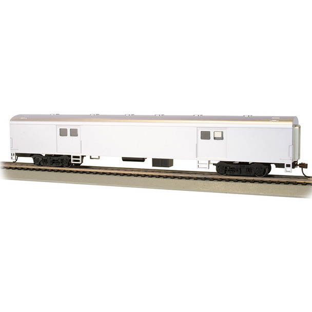 Bachmann 14405 Painted, Unlettered - Aluminum - 72' Smooth-Sided Baggage Car HO Scale