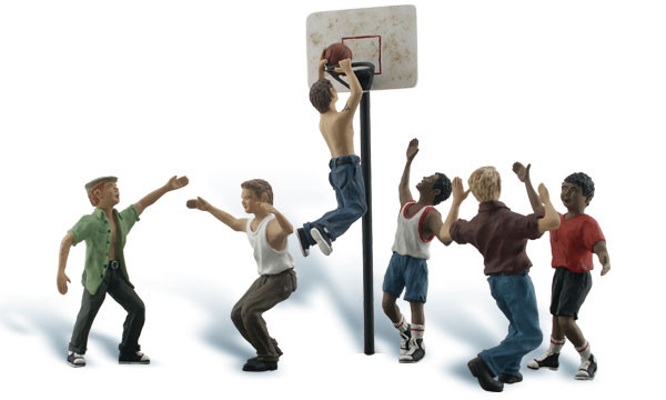 Woodland Scenics Accents Shootin Hoops Train Figures O A2760