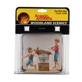 Woodland Scenics A2566 You Dirty Dog - G Scale